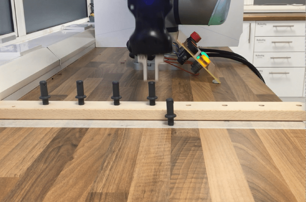 Universal robots cobot precision pick and place application with electronic gripper