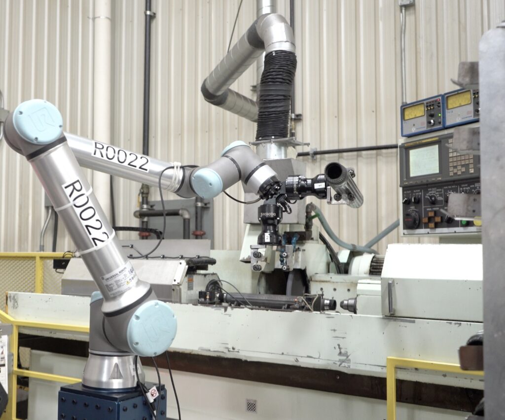 Robotiq Machine Tending solution for machine tool tending