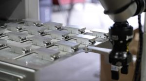 The Robotiq Machine Tending Solution can be applied to any brand or type of CNC machine without any modification