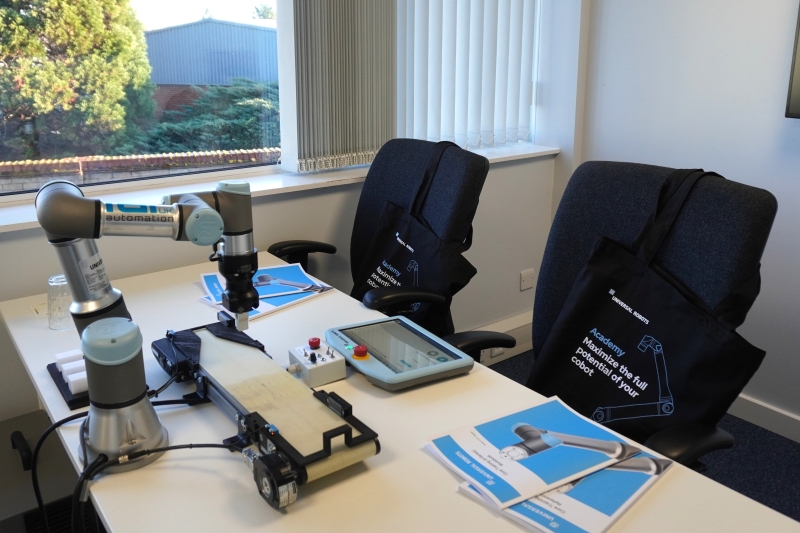 RARUK Automation certified Universal Robots training